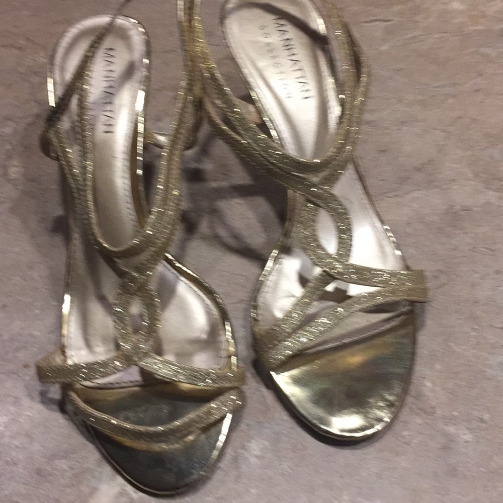 Gold sparkle heels